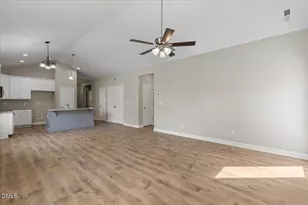 271 McNeil Cir, Dunn, NC 28334 - Photo 25