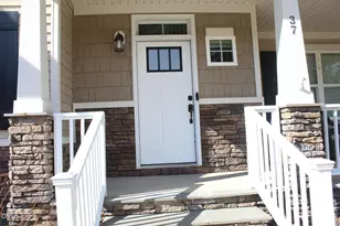 37 Princess Gate Dr, Whispering Pines, NC 28327 - Photo 3