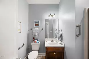 42 Saltwater Cv, Clayton, NC 27520 - Photo 5