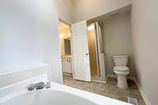 4928 Royal Adelaide Way, Raleigh, NC 27604 - Photo 15