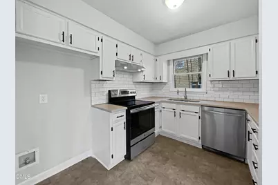 4928 Royal Adelaide Way, Raleigh, NC 27604 - Photo 7