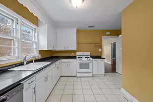 410 W Maynard Ave, Durham, NC 27704 - Photo 13