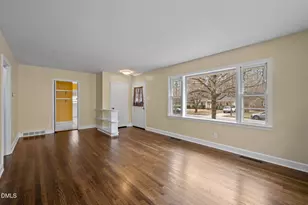 410 W Maynard Ave, Durham, NC 27704 - Photo 3