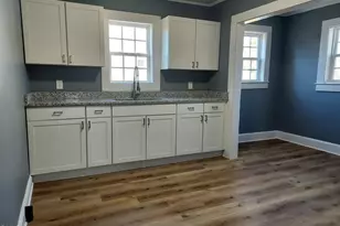 524 Avon Ave, Burlington, NC 27215 - Photo 5