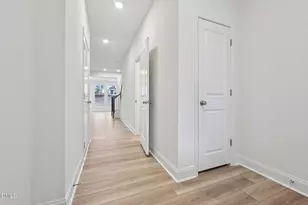 949 Kensley Grv Ln, Fuquay Varina, NC 27526 - Photo 5