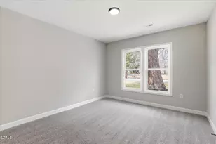 104 E Pope Ave, Kenly, NC 27542 - Photo 17