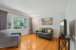 920 Apple Ln, Hillsborough, NC 27278 - Photo 5