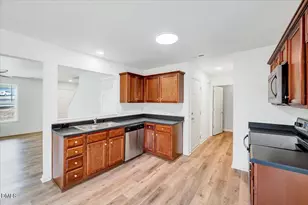 130 Cherryhill Dr, Four Oaks, NC 27524 - Photo 15