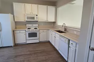 8519 Mt Valley Ln, Raleigh, NC 27613 - Photo 5