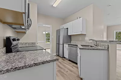 8318 Umstead Road, Fayetteville, NC 28304 - Photo 13