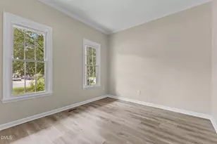 8318 Umstead Rd, Fayetteville, NC 28304 - Photo 7