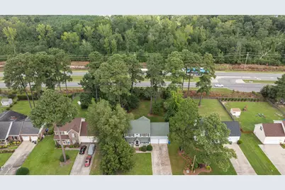 8318 Umstead Road, Fayetteville, NC 28304 - Photo 43