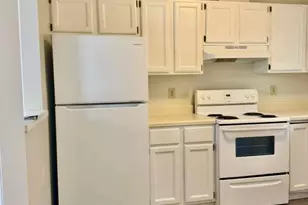 127 Essex Dr, Chapel Hill, NC 27514 - Photo 17
