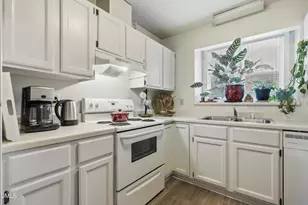 127 Essex Dr, Chapel Hill, NC 27514 - Photo 15