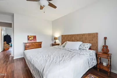 127 Essex Drive, Chapel Hill, NC 27514 - Photo 23