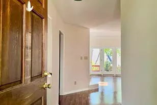 127 Essex Dr, Chapel Hill, NC 27514 - Photo 3