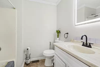 7916 Mandrel Way, Raleigh, NC 27616 - Photo 31