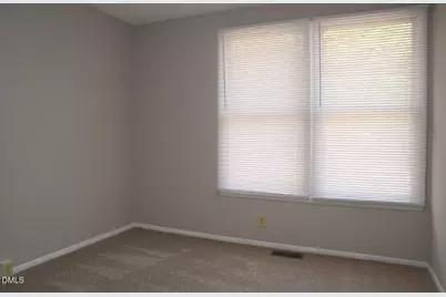 7712 Kingsberry Court, Raleigh, NC 27615 - Photo 17