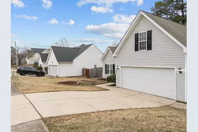 3805 Lodgepole Lane, Raleigh, NC 27616 - Photo 11