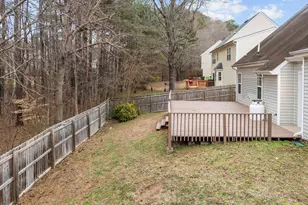 3805 Lodgepole Ln, Raleigh, NC 27616 - Photo 39