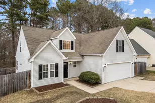 3805 Lodgepole Ln, Raleigh, NC 27616 - Photo 7