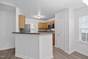 3805 Lodgepole Ln, Raleigh, NC 27616 - Photo 17