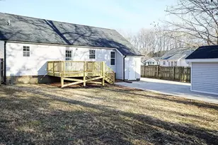 1217 Fiddle Ct, Zebulon, NC 27597 - Photo 11