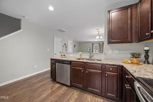 129 Longleaf Pine St, Clayton, NC 27527 - Photo 5