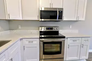 292 Beechtree Dr, Cary, NC 27513 - Photo 15