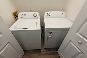 292 Beechtree Dr, Cary, NC 27513 - Photo 11