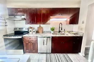 300 Ashley Forest Rd, Chapel Hill, NC 27514 - Photo 7