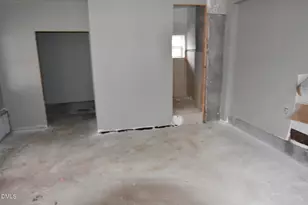 405 E Cole St, Dunn, NC 28334 - Photo 25