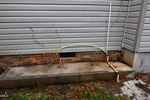 405 E Cole St, Dunn, NC 28334 - Photo 39