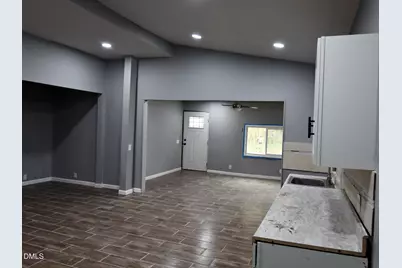 405 E Cole Street, Dunn, NC 28334 - Photo 7