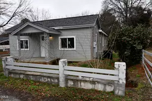 405 E Cole St, Dunn, NC 28334 - Photo 29