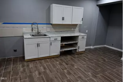 405 E Cole Street, Dunn, NC 28334 - Photo 5