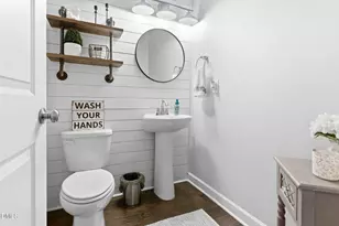 36 Peninsula Ct, Clayton, NC 27520 - Photo 17