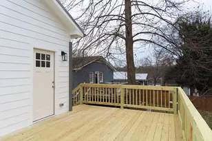 303 Knolls St, Chapel Hill, NC 27516 - Photo 15