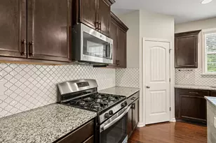 5011 Peachtree Town Ln, Knightdale, NC 27545 - Photo 13