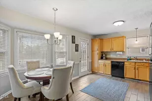 204 Charles St, Clayton, NC 27520 - Photo 5