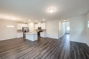 1012 Depot Dr, Durham, NC 27703 - Photo 7