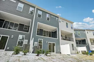 10904 Bayflower Wy, Raleigh, NC 27617 - Photo 31