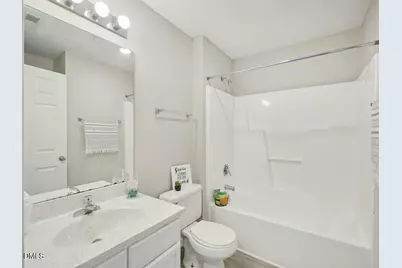 215 William Penn Plaza #1br Renovated, Durham, NC 27704 - Photo 21