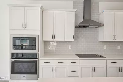 10905 Bayflower Way, Raleigh, NC 27617 - Photo 5