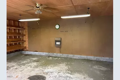 111 Colonial Drive, Clinton, NC 28328 - Photo 19