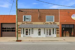 108 S Pine St, Princeton, NC 27569 - Photo 1