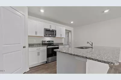 110 Claude Street, La Grange, NC 28551 - Photo 17