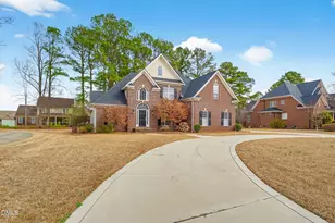 360 Kimberwicke Dr, Fayetteville, NC 28311 - Photo 3