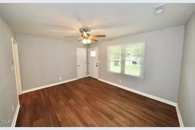 712 Boston Avenue, Washington, NC 27889 - Photo 3