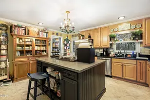 1209 Willowbrook Dr, Cary, NC 27511 - Photo 17